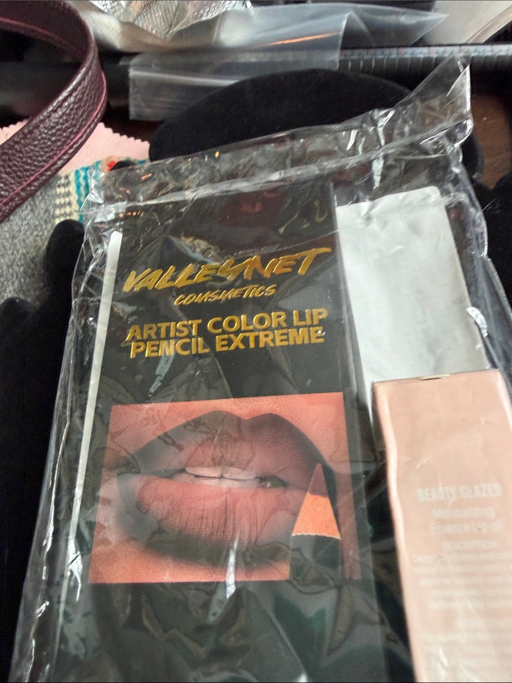 Valleynet Beauty Glazed 13pc Lip Liner & Lop Oil Set NEW